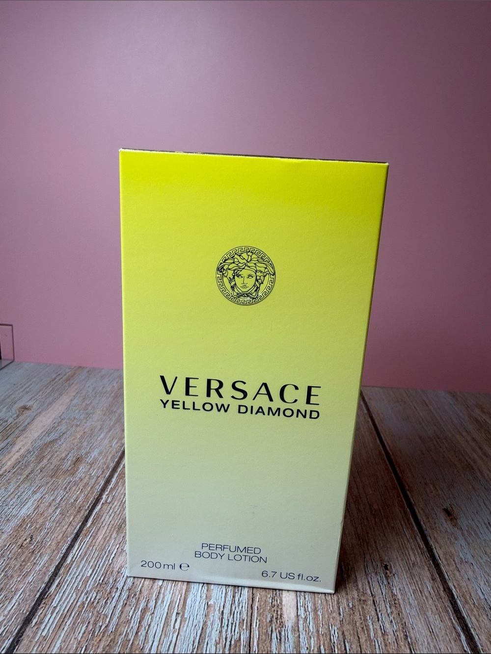 Versace Yellow Diamond Moisturizing Body Lotion - Yellow